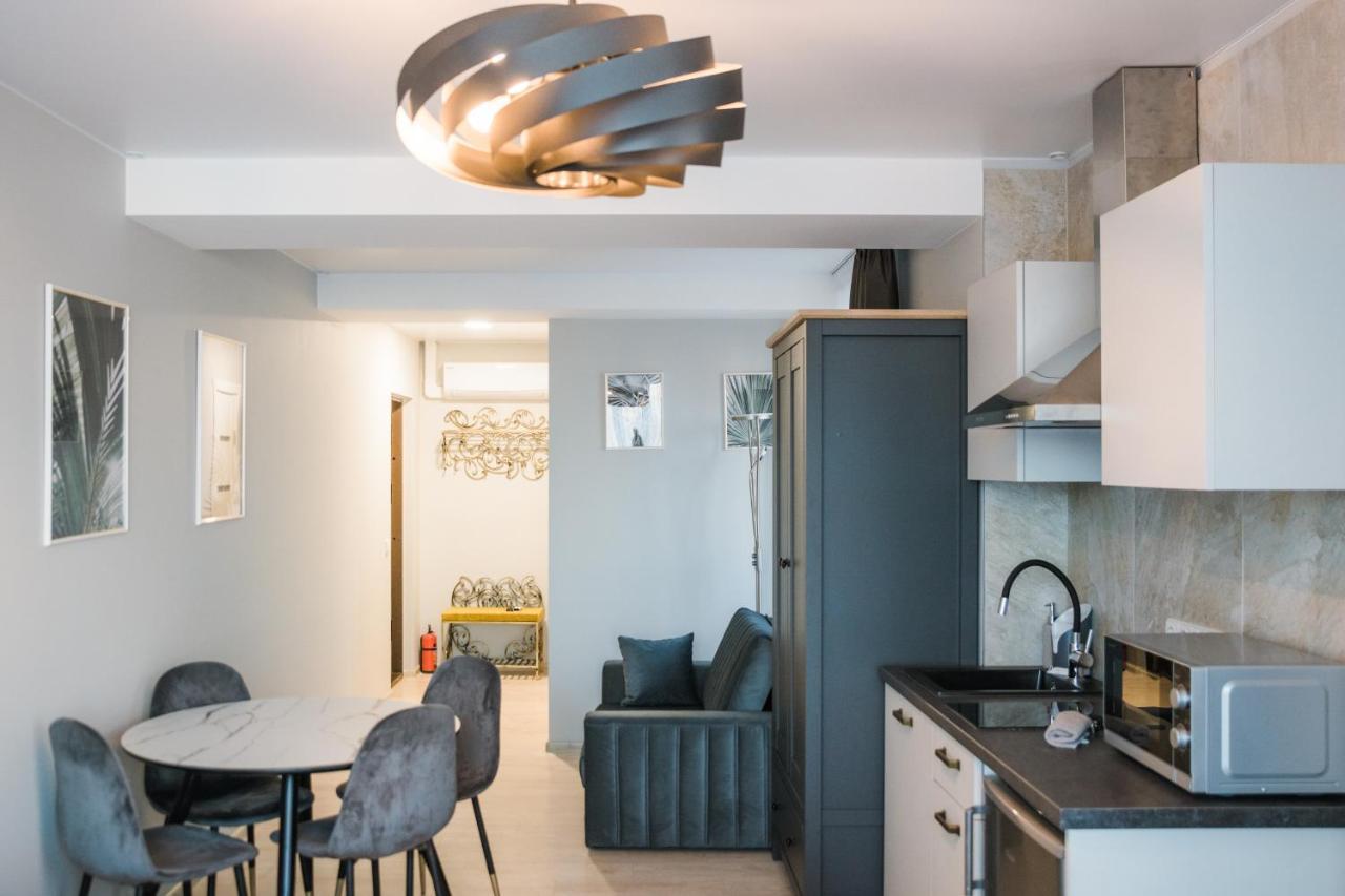 Dharma Stay Apartamentai Тельше Екстер'єр фото