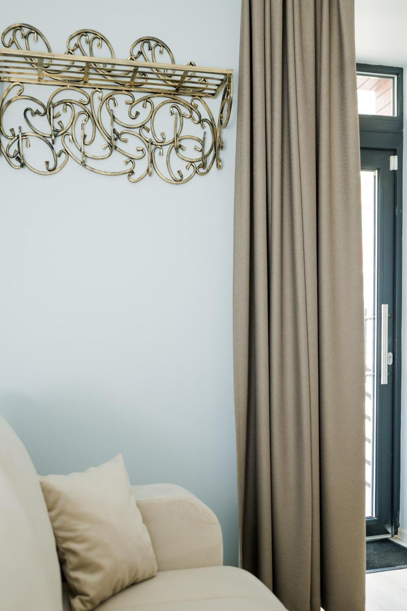 Dharma Stay Apartamentai Тельше Екстер'єр фото