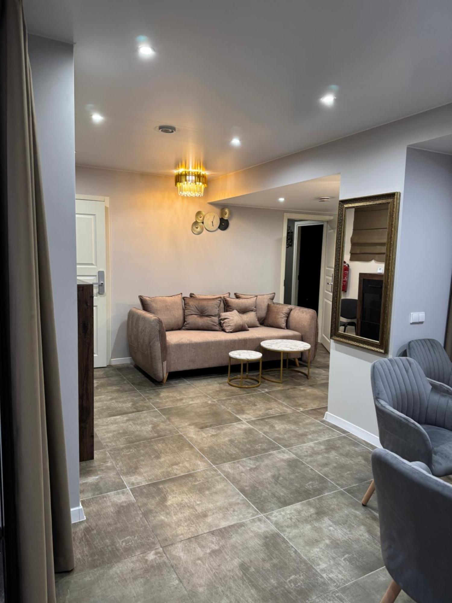 Dharma Stay Apartamentai Тельше Екстер'єр фото